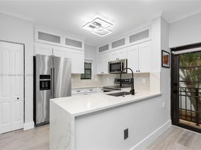 2818 Coconut Ave 2818, Miami FL 33133