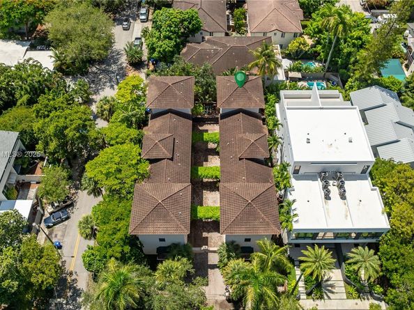 2818 Coconut Ave 2818, Miami FL 33133