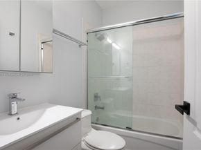 2818 Coconut Ave 2818, Miami FL 33133