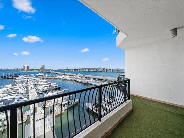 555 NE 15 Steet 515, Miami FL 33132