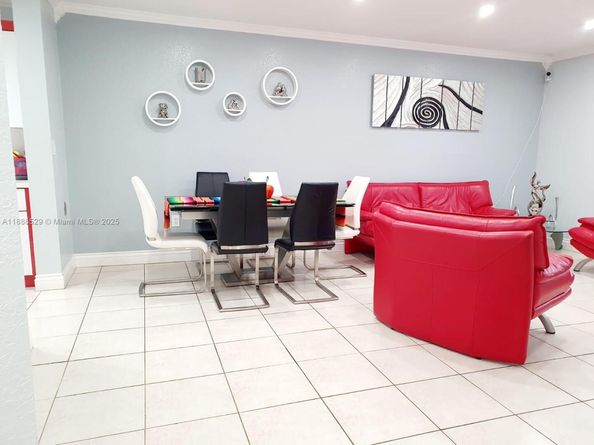 298 E 3rd St 102, Hialeah FL 33010