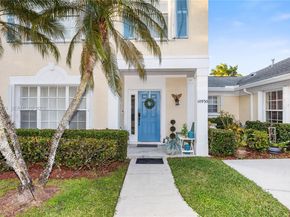 10930 Periwinkle Ln, Tamarac FL 33321