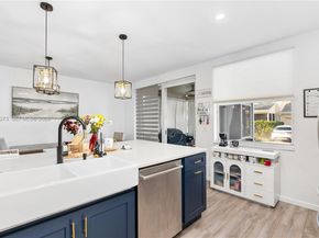 10930 Periwinkle Ln, Tamarac FL 33321