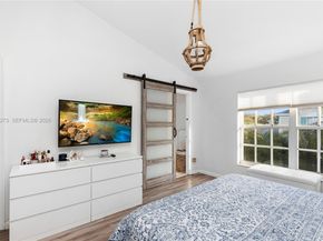 10930 Periwinkle Ln, Tamarac FL 33321