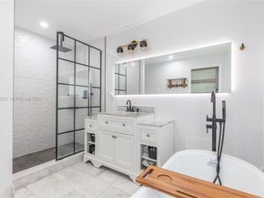 10930 Periwinkle Ln, Tamarac FL 33321