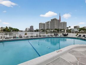3209 S Ocean Dr 1G, Hallandale Beach FL 33009
