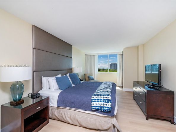 2670 E Sunrise Blvd 724, Fort Lauderdale FL 33304