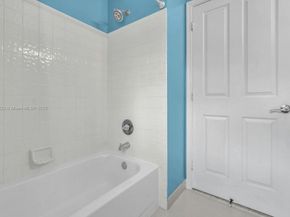 214 SW 180th Ave, Pembroke Pines FL 33029
