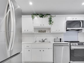 555 NW 4th Ave 4150, Boca Raton FL 33432