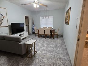 2764 NW 31st St, Miami FL 33142