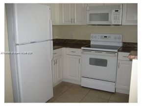 215 SW 42nd Ave 905, Miami FL 33134