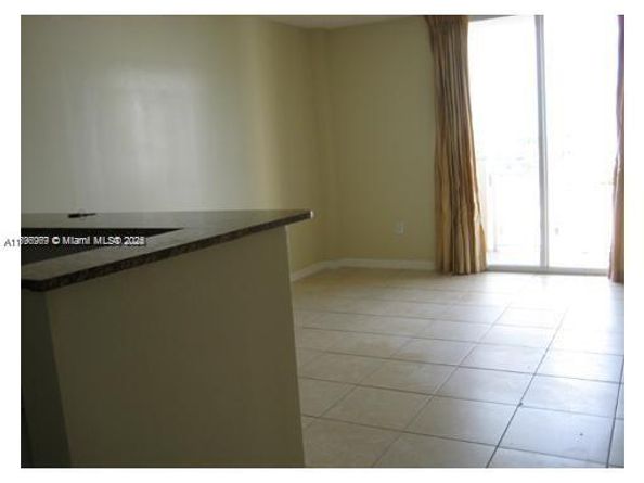 215 SW 42nd Ave 905, Miami FL 33134