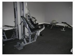 215 SW 42nd Ave 905, Miami FL 33134