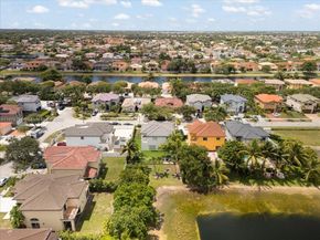 15931 SW 61st Ln, Miami FL 33193