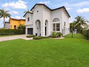 15931 SW 61st Ln, Miami FL 33193