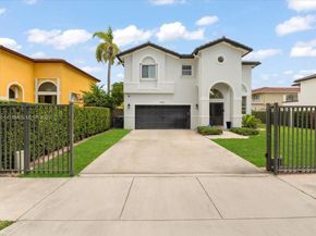 15931 SW 61st Ln, Miami FL 33193