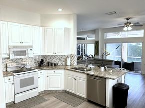 1107 Fairfield Meadows Dr, Weston FL 33327
