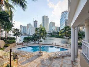 801 Brickell Key Blvd 1005, Miami FL 33131