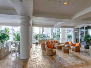 801 Brickell Key Blvd 1005, Miami FL 33131