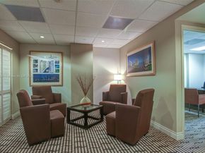 801 Brickell Key Blvd 1005, Miami FL 33131