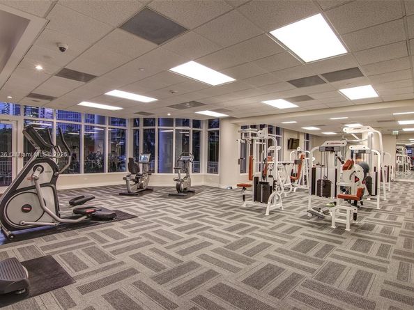 801 Brickell Key Blvd 1005, Miami FL 33131