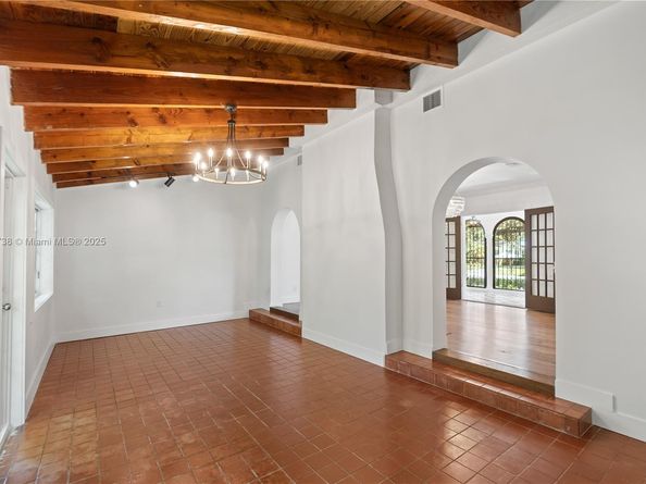 1202 Granada Blvd, Coral Gables FL 33134