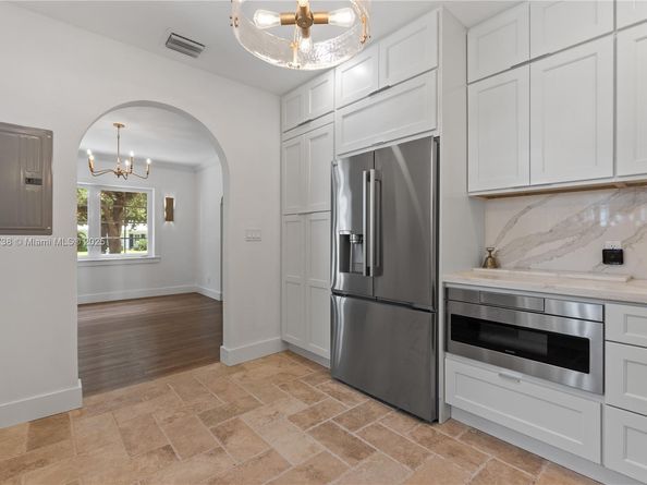 1202 Granada Blvd, Coral Gables FL 33134