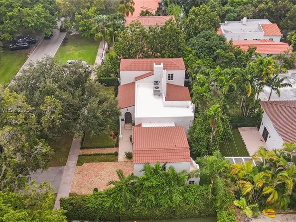 1202 Granada Blvd, Coral Gables FL 33134