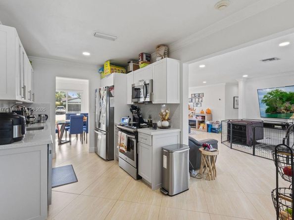 11220 SW 99th Ct, Miami FL 33176