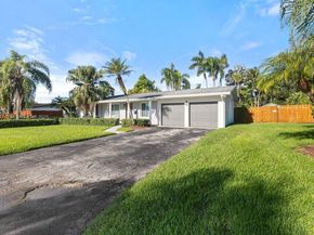 11220 SW 99th Ct, Miami FL 33176