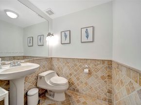 6051 N Ocean Dr 503, Hollywood FL 33019