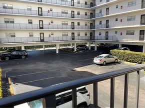 201 178th Dr 309, Sunny Isles Beach FL 33160