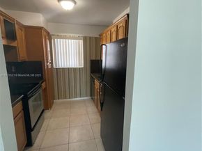 201 178th Dr 309, Sunny Isles Beach FL 33160
