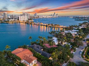 401 E Rivo Alto Dr, Miami Beach FL 33139