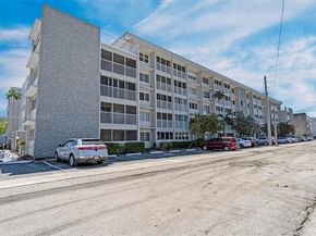 330 SE 2nd St 103G, Hallandale Beach FL 33009