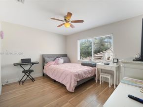 1225 Rosegate Blvd, Riviera Beach FL 33404