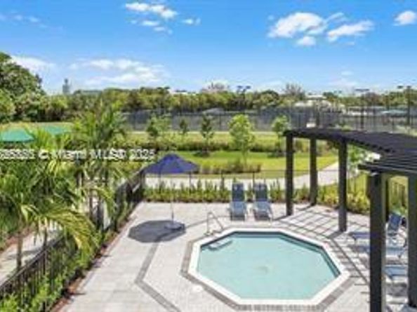 7637 S Blue Spring Dr 7637, Parkland FL 33067