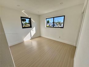 4111 NW 192nd St, Miami Gardens FL 33055