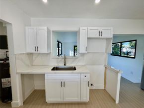 4111 NW 192nd St, Miami Gardens FL 33055