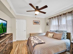 1512 SW 24th St, Fort Lauderdale FL 33315