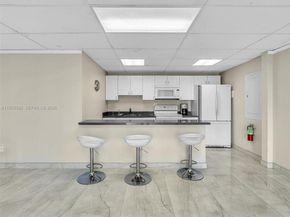 3601 NE 170th St 301, North Miami Beach FL 33160