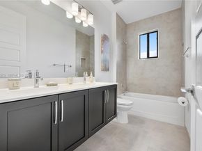 10585 Cobalt Ct, Parkland FL 33076