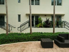 435 21st St 103, Miami Beach FL 33139