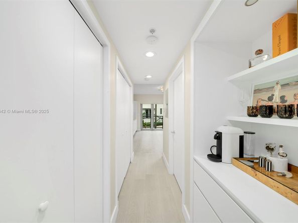 435 21st St 103, Miami Beach FL 33139