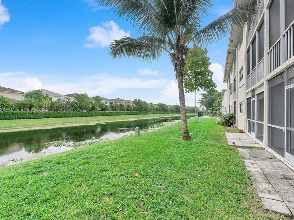 8821 NW 38th Dr 103A, Coral Springs FL 33065