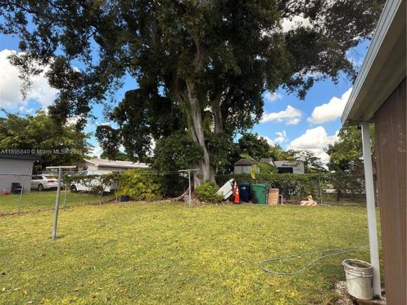 30120 SW 149th Ave, Homestead FL 33033