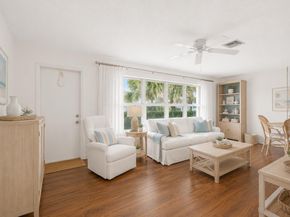 5800 W Fernley Dr Drive W 38, West Palm Beach FL 33415