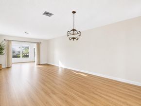 5800 W Fernley Dr Drive W 38, West Palm Beach FL 33415
