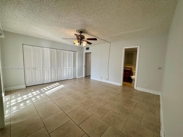1011 Westbury F 1011, Deerfield Beach FL 33442