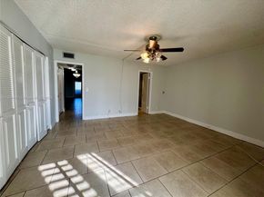 1011 Westbury F 1011, Deerfield Beach FL 33442
